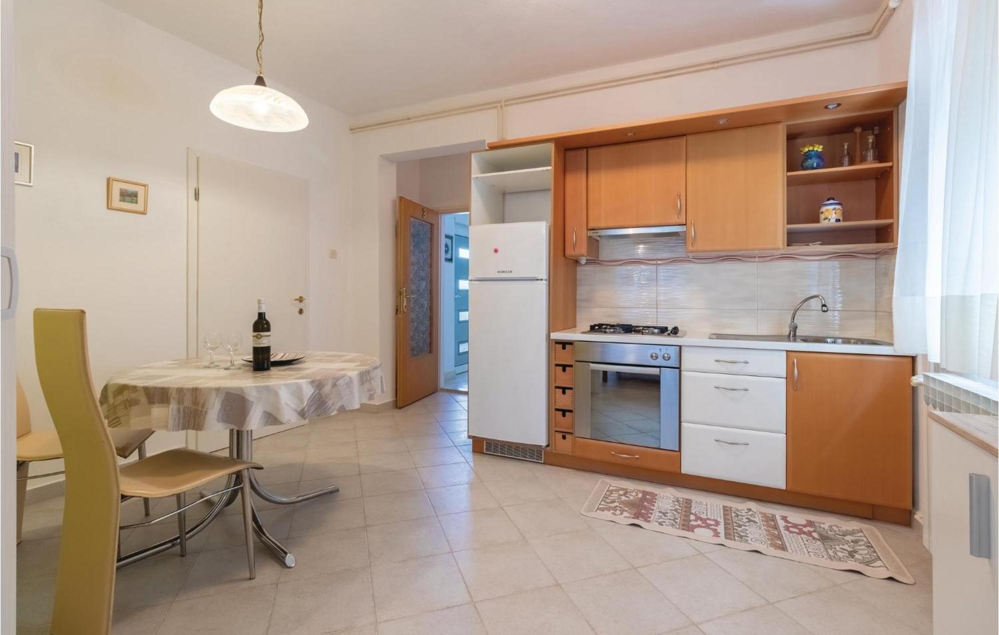 Nice Apartment In Zadar With Kitchen Exterior foto